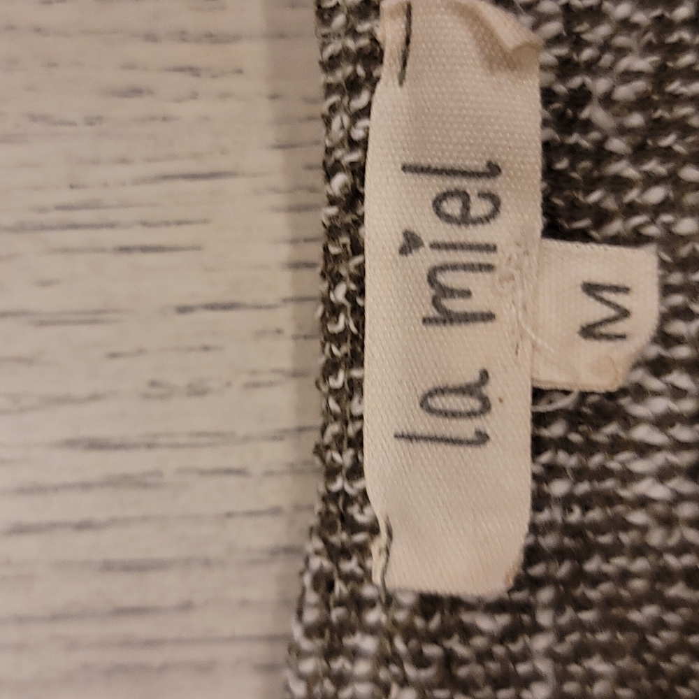 Button Back Sweater - Picture 4 of 5